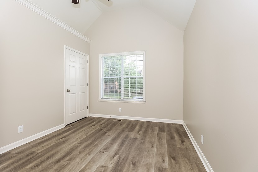 6532 Arvington Way Property Photo 11