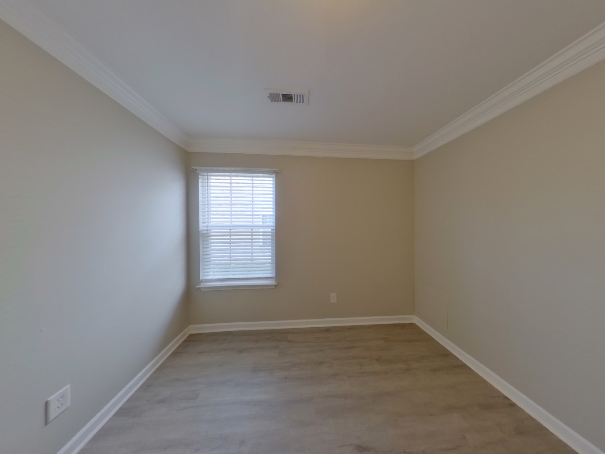4029 Deer Run Trce Property Photo 10