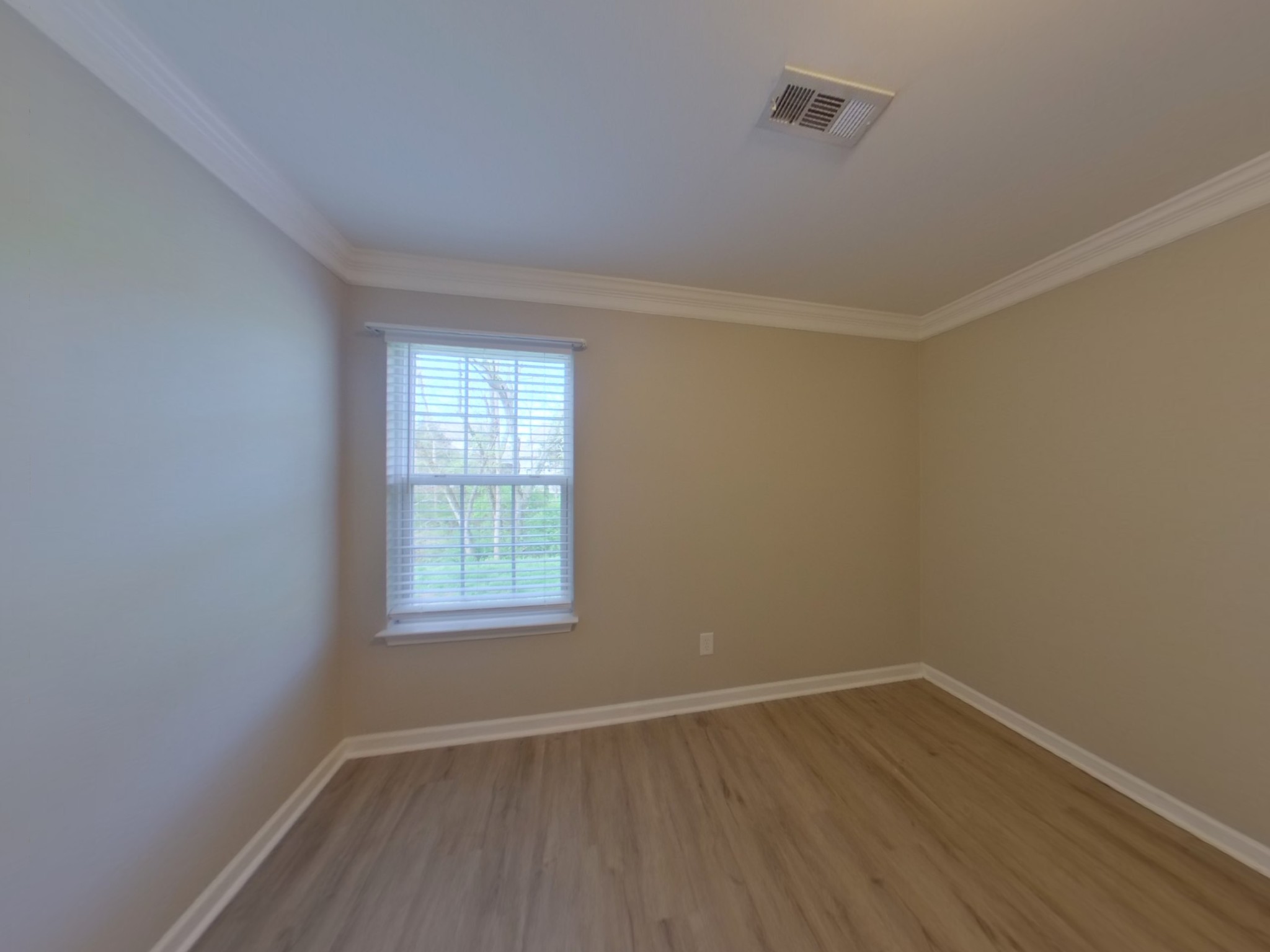 4029 Deer Run Trce Property Photo 11