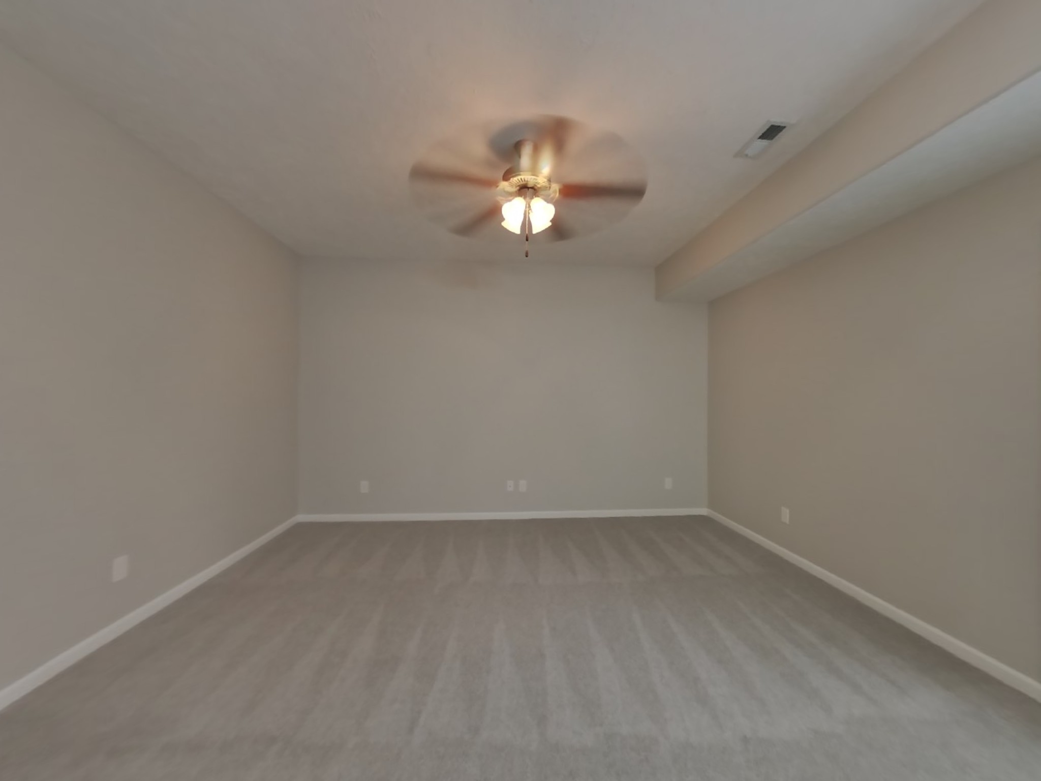 1713 Sunray Dr Property Photo 4