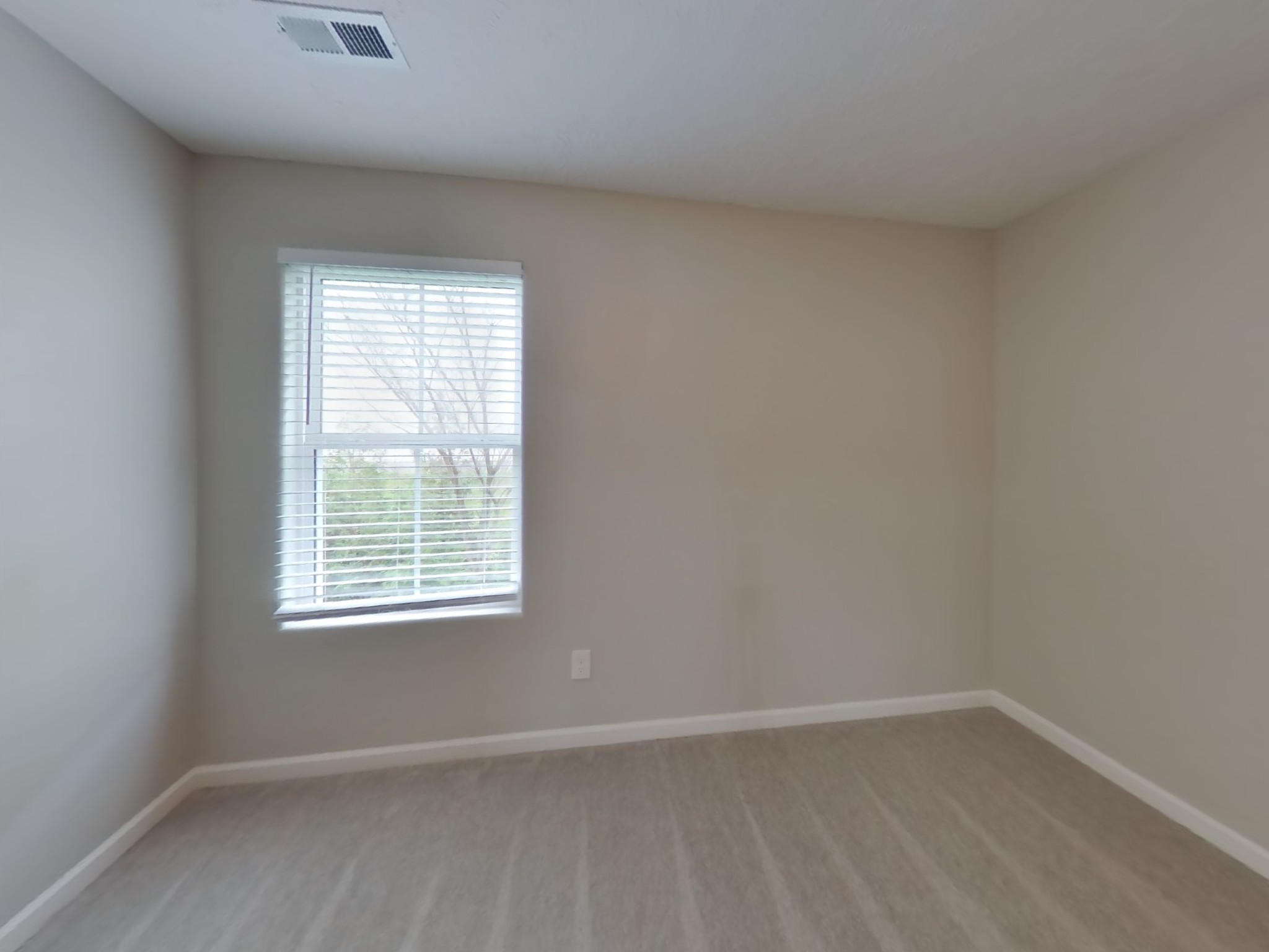 1713 Sunray Dr Property Photo 8