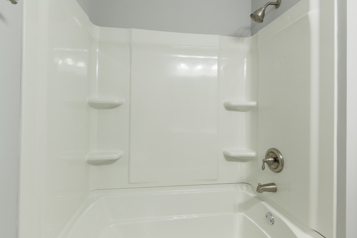 233 Liberty Pkwy Property Photo 15