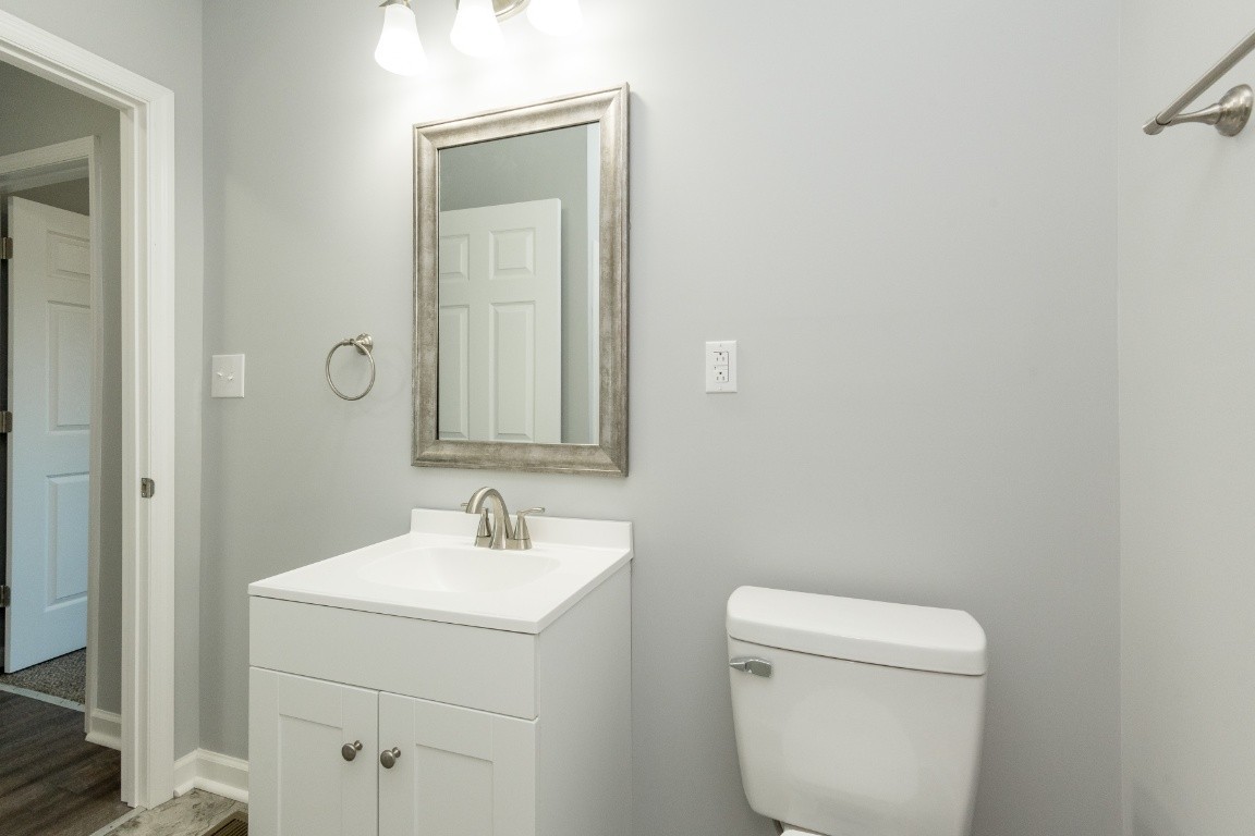 233 Liberty Pkwy Property Photo 17