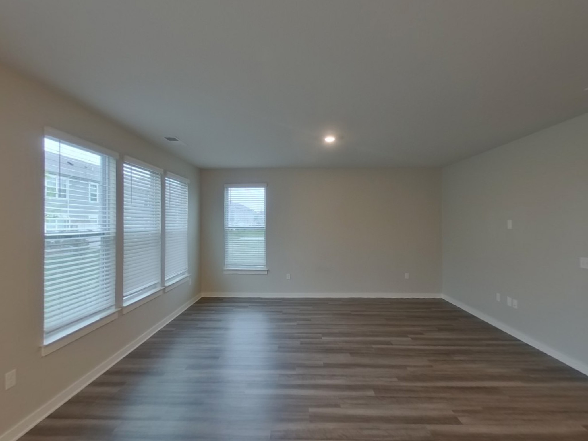 1724 Lannister Ave Property Photo 2