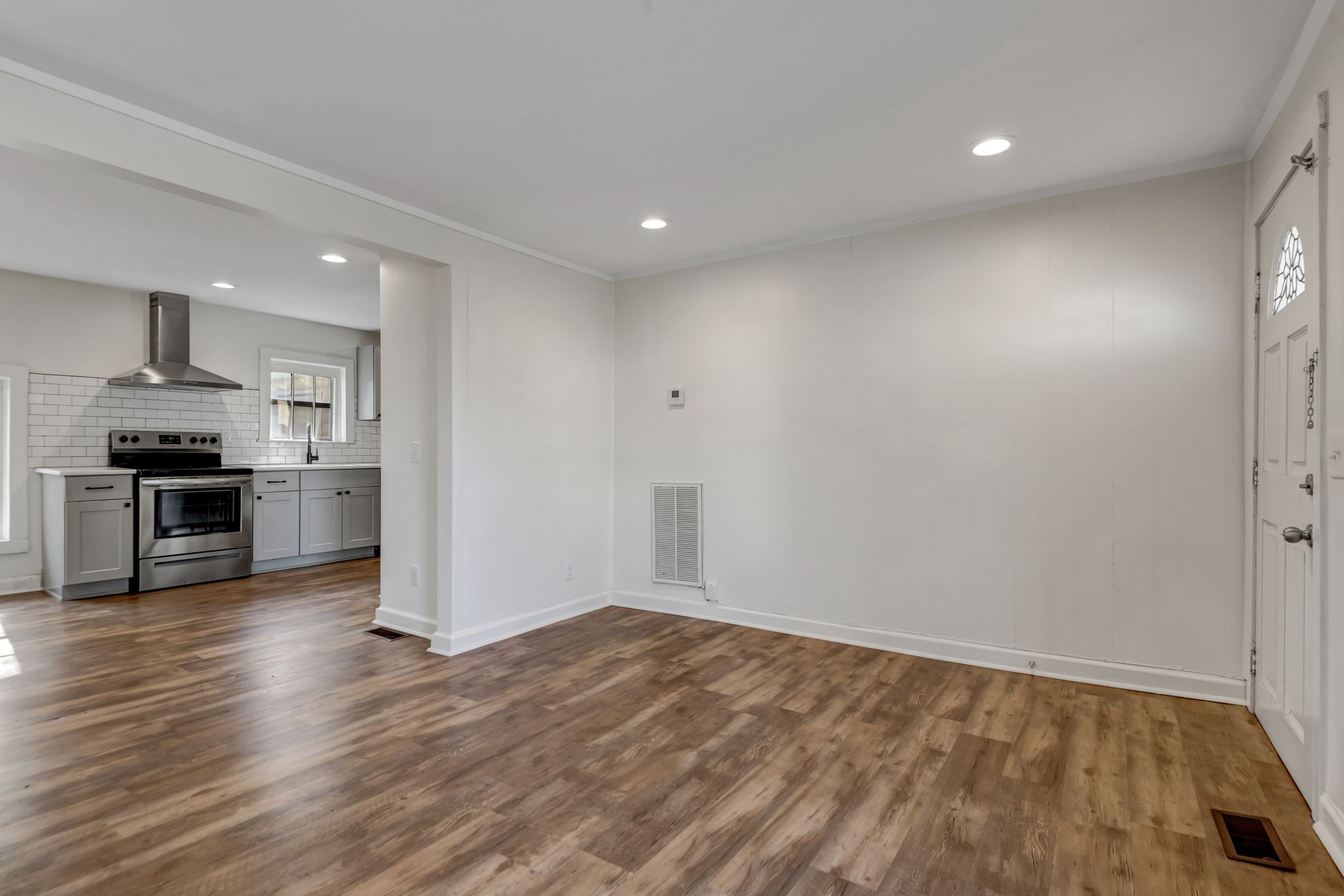 2404 Burbank Ave Property Photo 8
