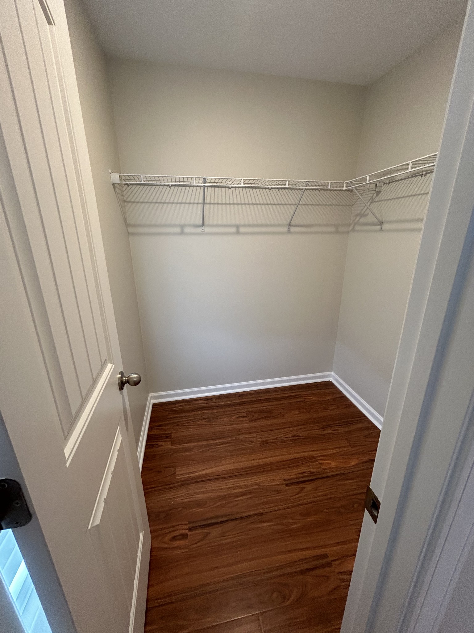 1856 Looking Glass Ln Property Photo 21