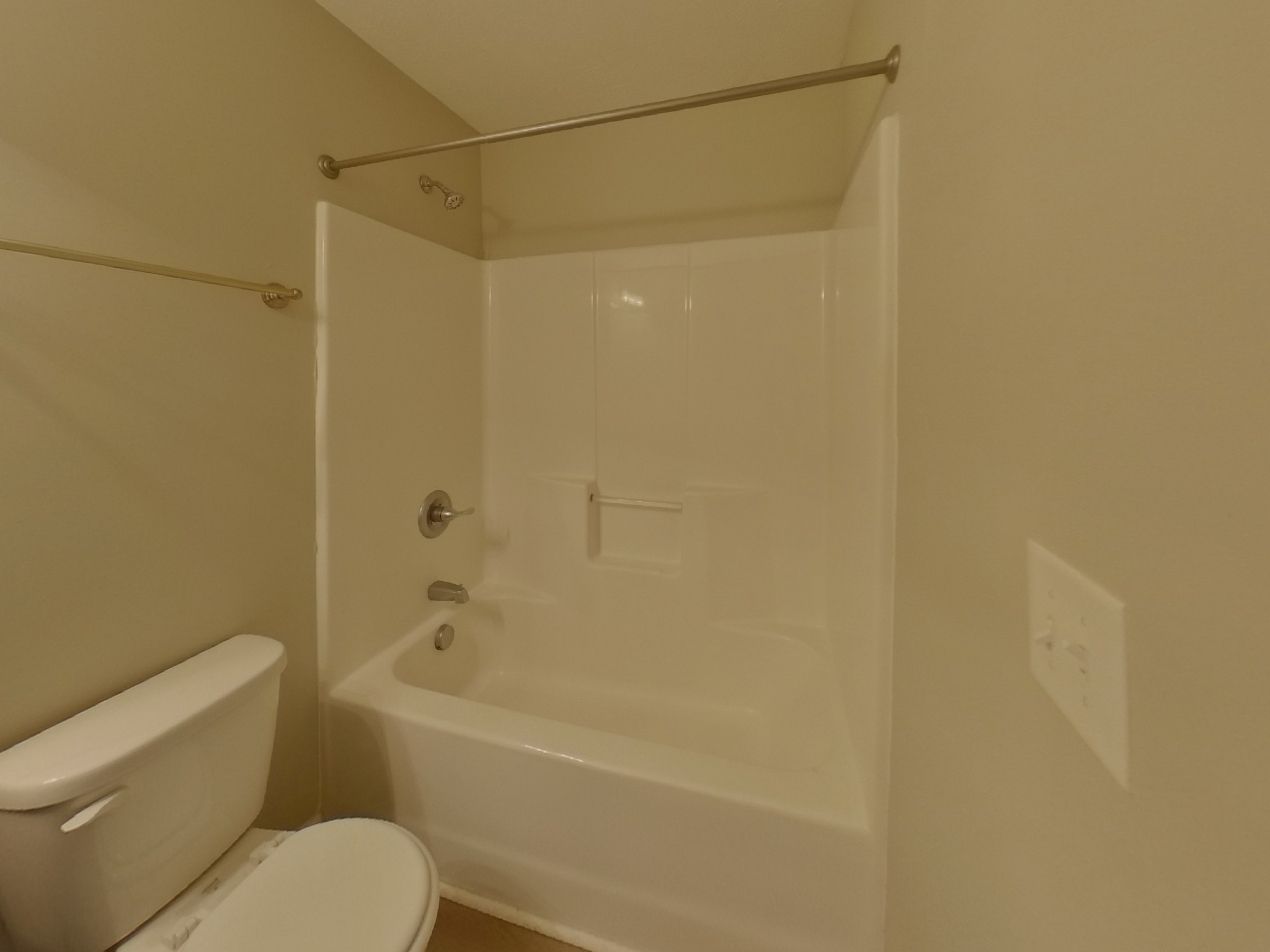 1820 Elizabeth Ln Property Photo 9