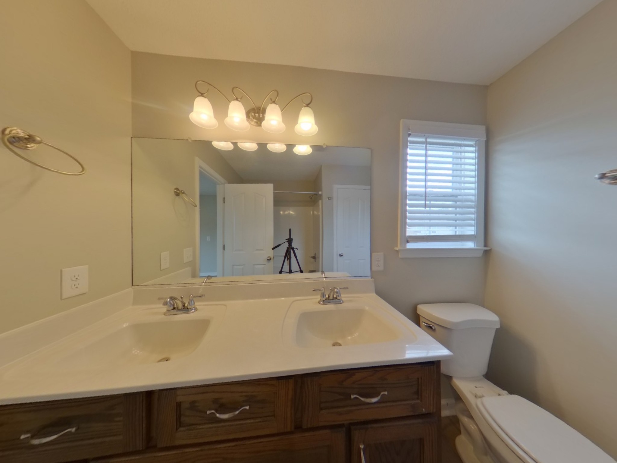 1820 Elizabeth Ln Property Photo 14