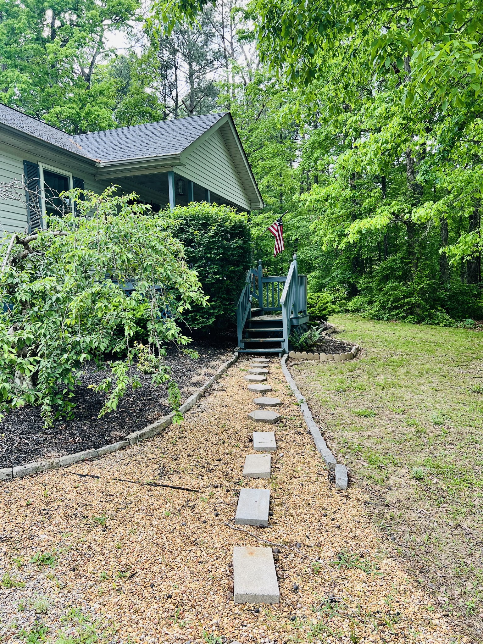 140 Windy Park Dr Property Photo 5