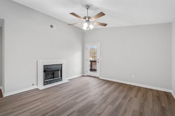 200 Brooke Castle Dr Property Photo 4