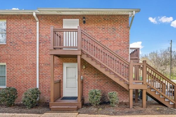 200 Brooke Castle Dr Property Photo 24