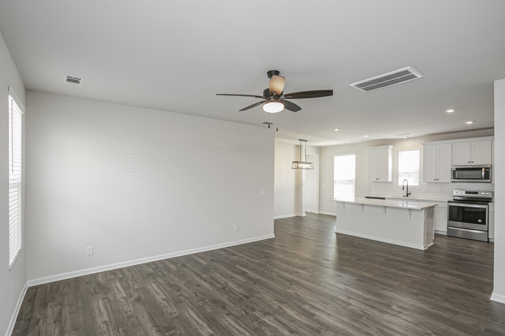 1320 Harmony Hill Lane Property Photo 3