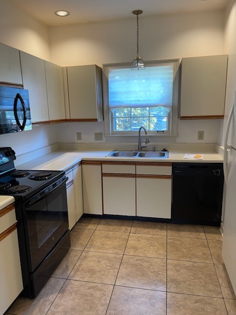 3110 West End Circle Property Photo 3