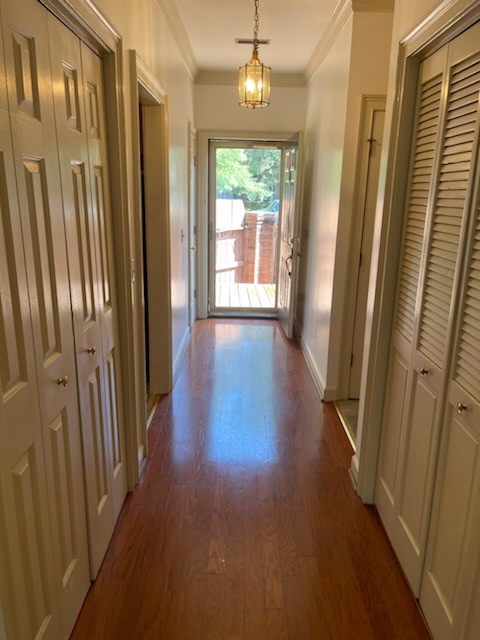 3110 West End Circle Property Photo 5
