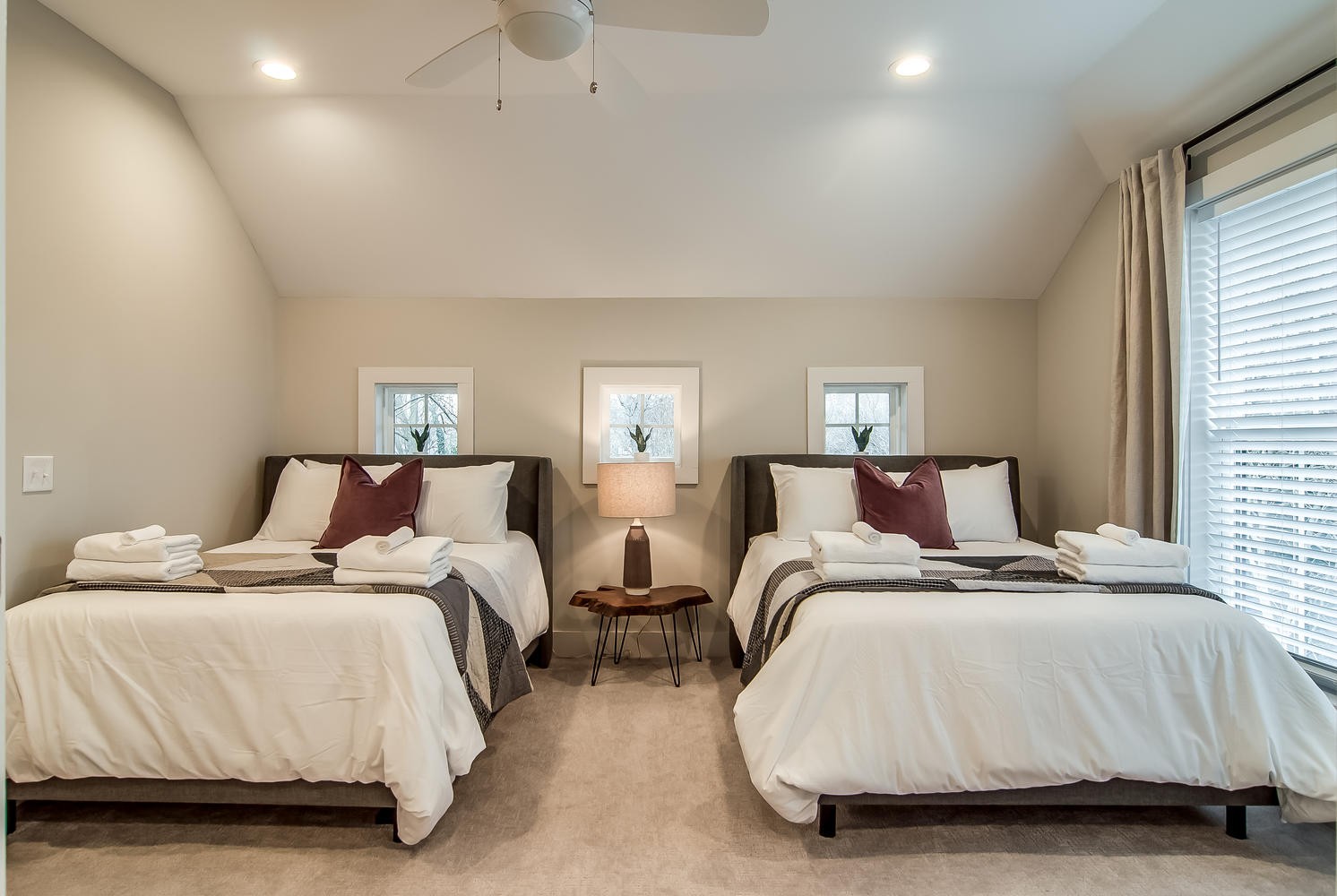 2021 Beech Avenue Property Photo 6