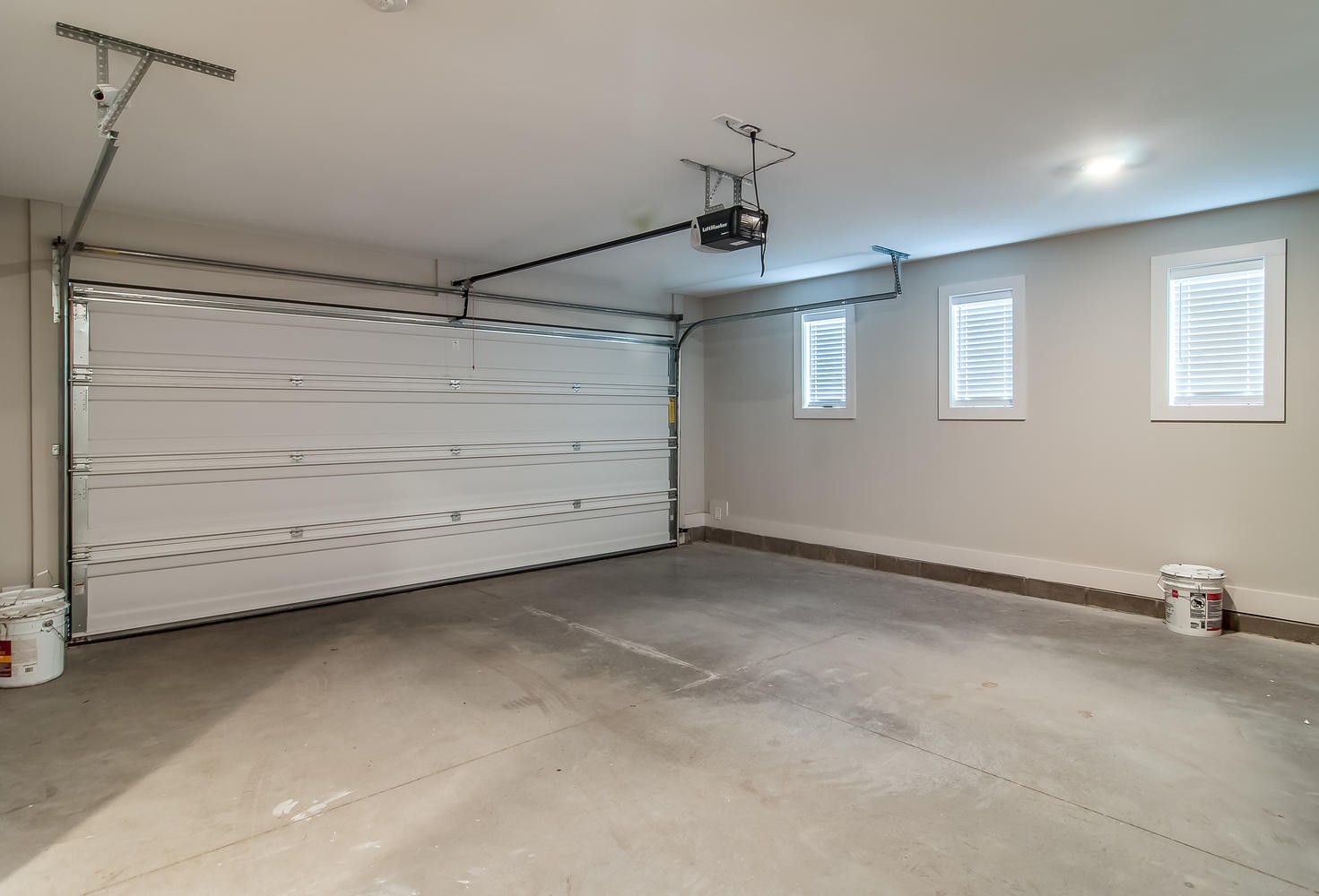 2021 Beech Avenue Property Photo 26