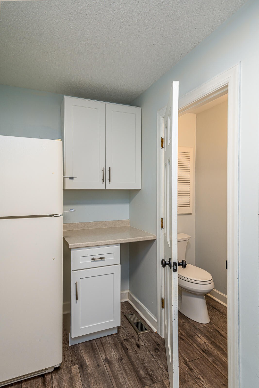 204 Brookwood Drive Property Photo 10