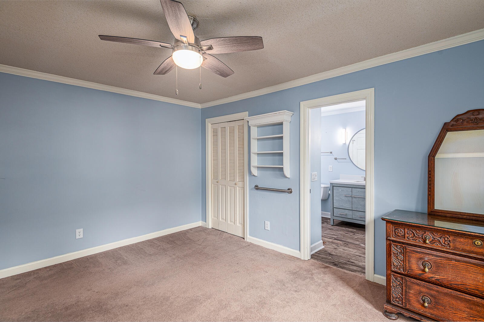 204 Brookwood Drive Property Photo 27