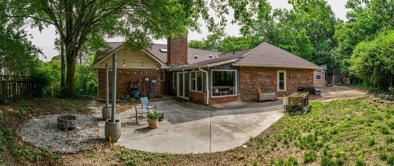 204 Brookwood Drive Property Photo 55