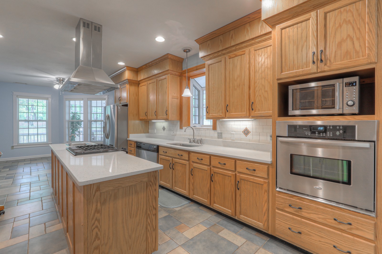 807 Timberwood Trce Property Photo 14