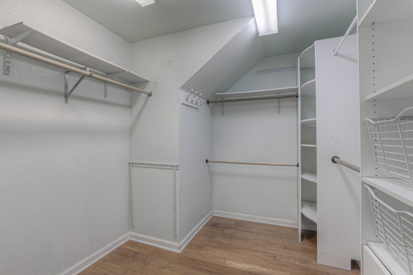 807 Timberwood Trce Property Photo 26