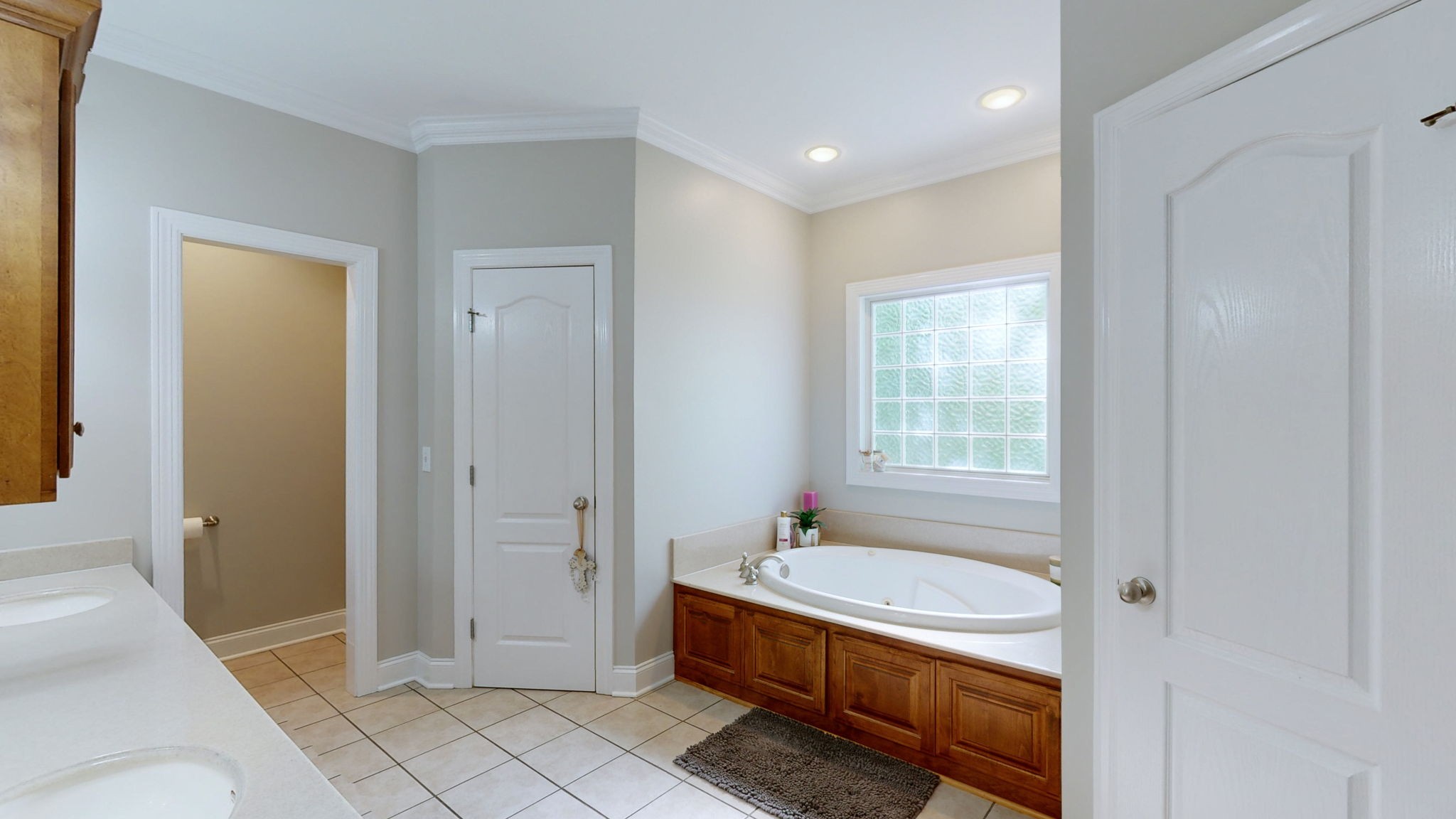 2731 Midland Rd Property Photo 18