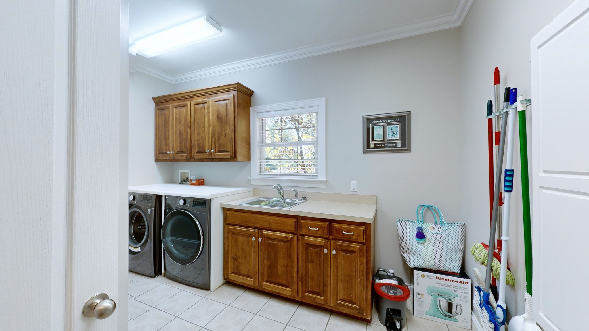 2731 Midland Rd Property Photo 27