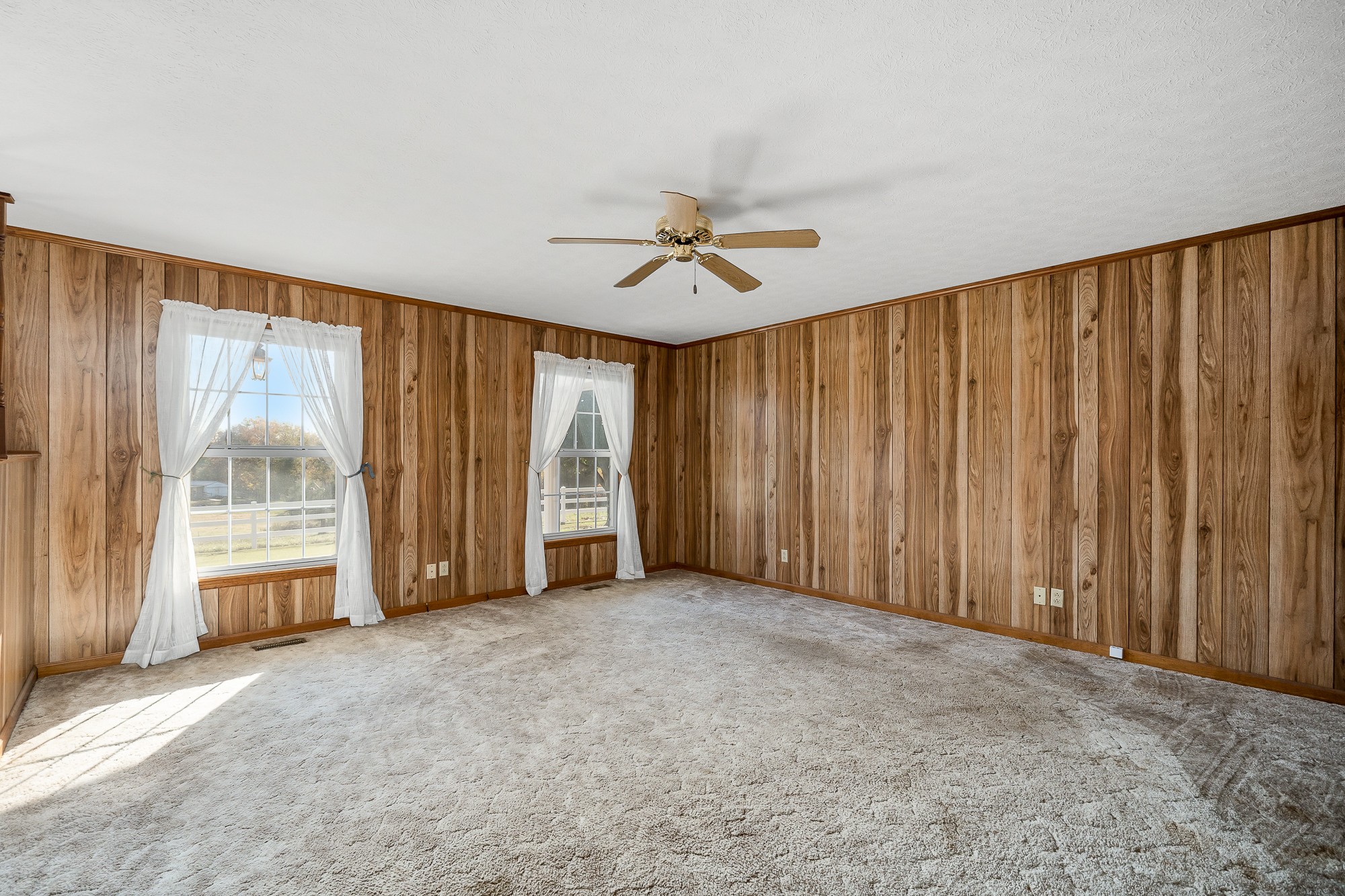 629 Westgate Rd Property Photo 43