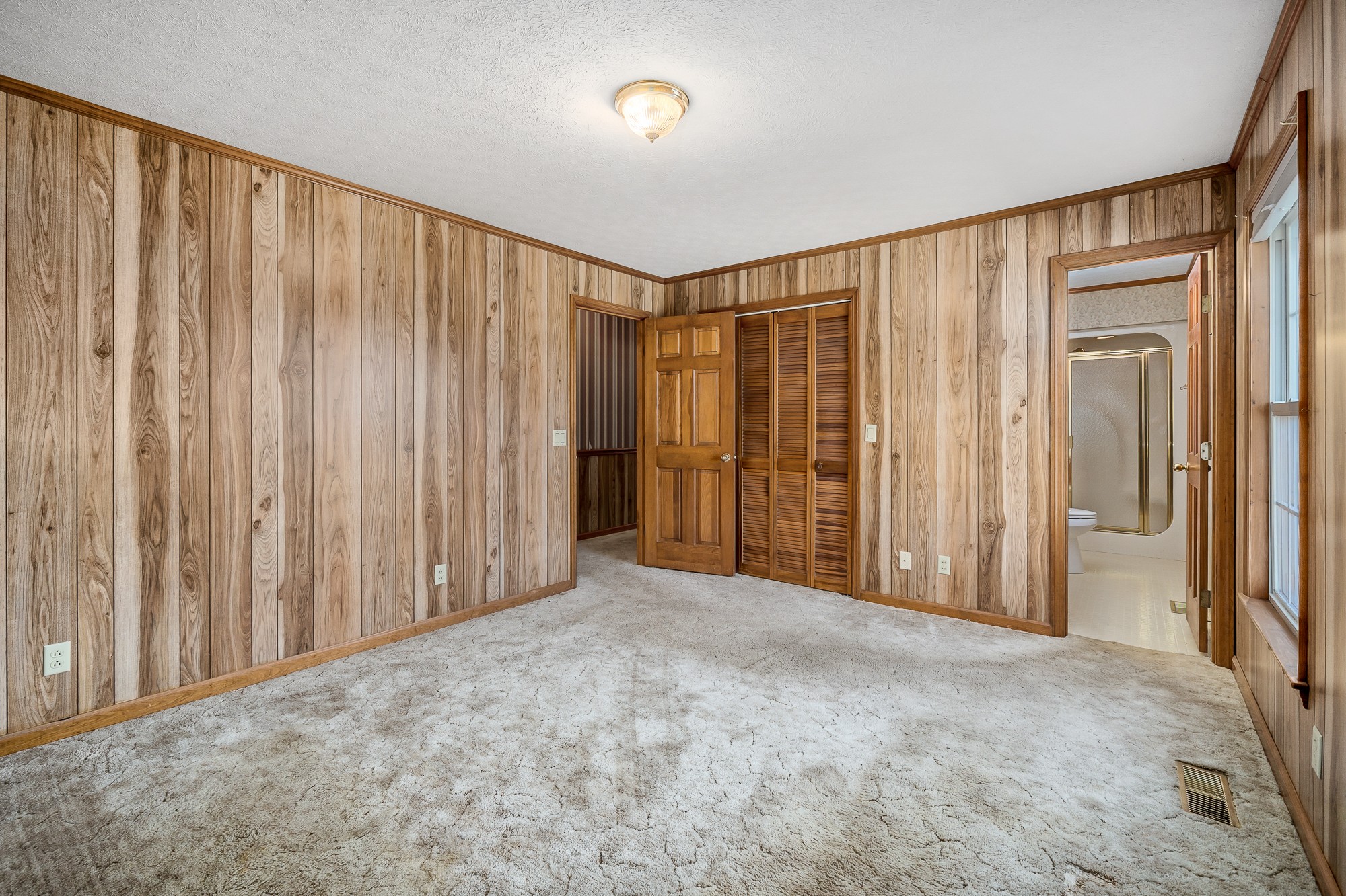 629 Westgate Rd Property Photo 53