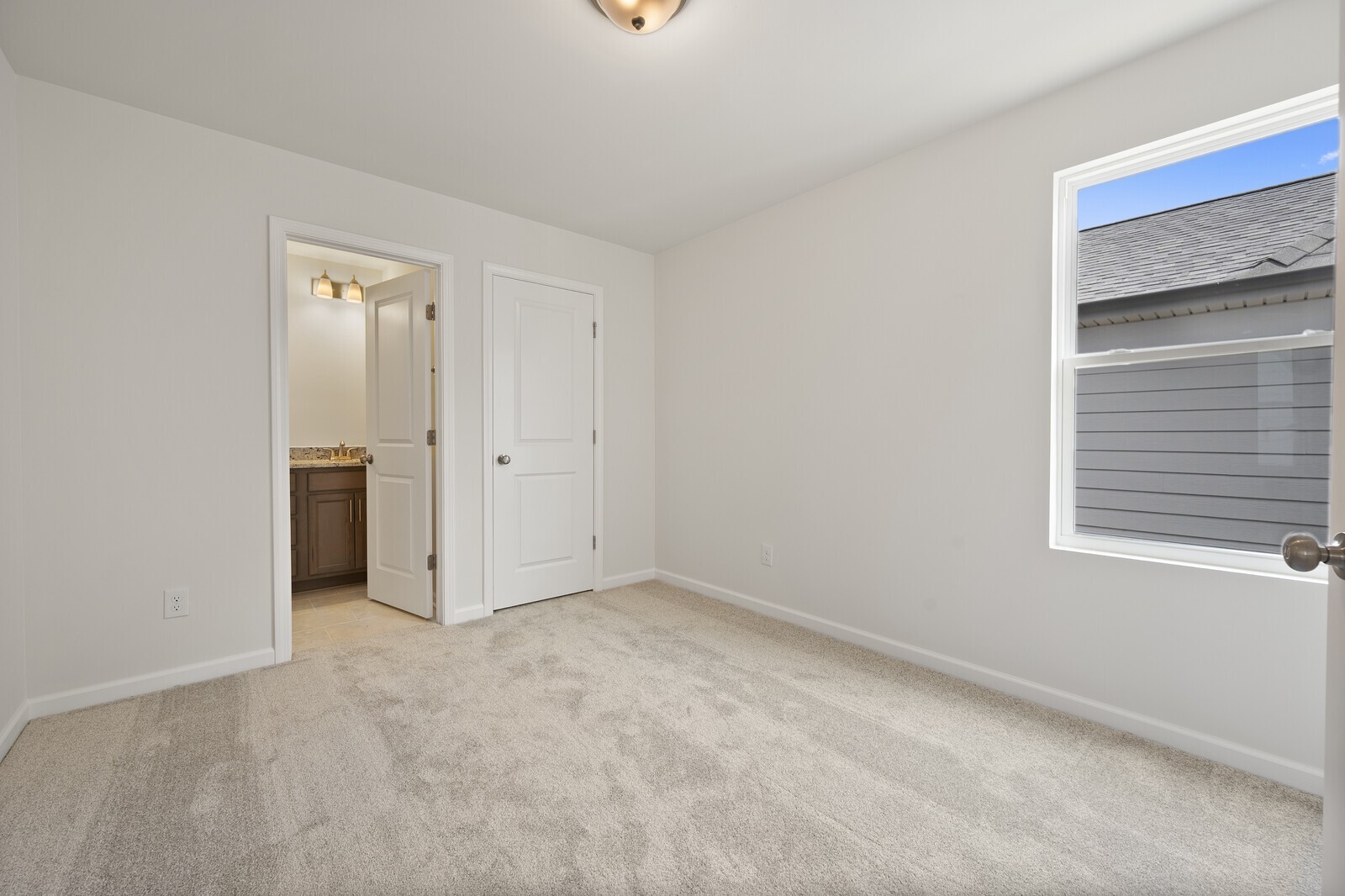 319 Delta Way Property Photo 12