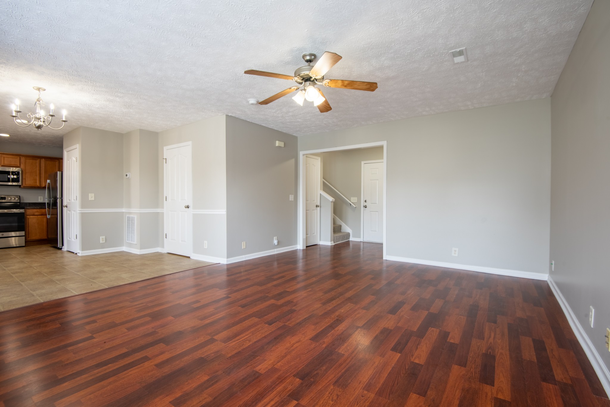 1313 Tonya Dr Property Photo 5