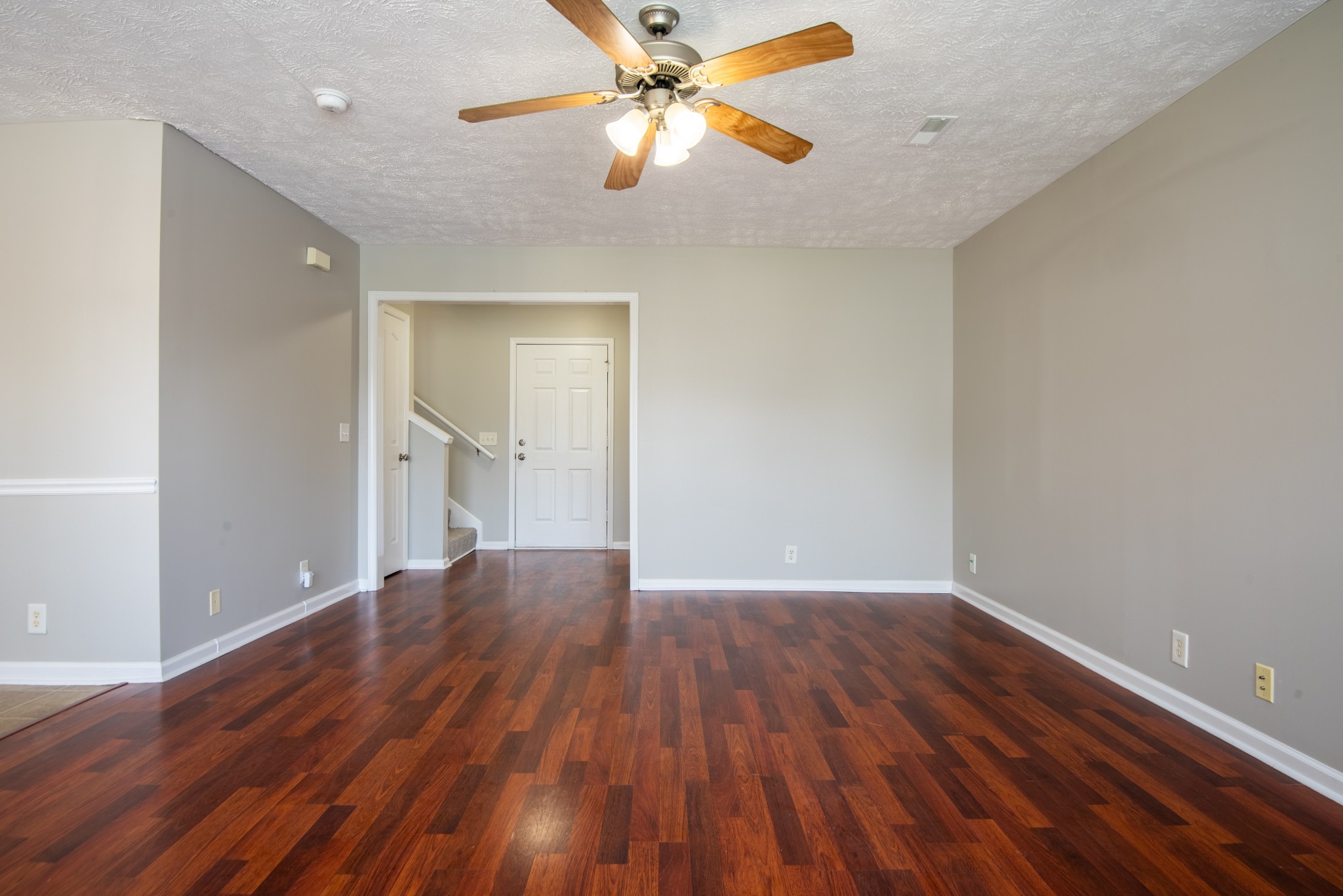 1313 Tonya Dr Property Photo 6