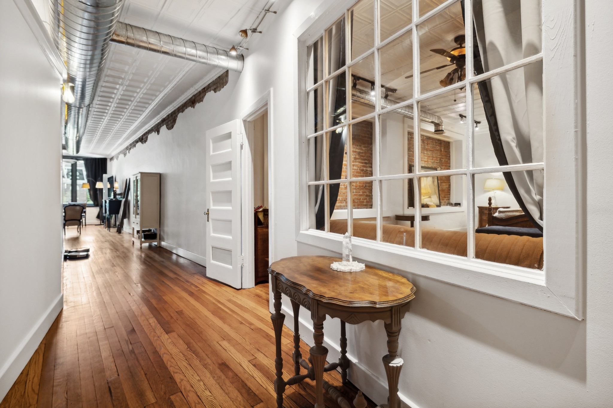 110 Third Ave, W Property Photo 51