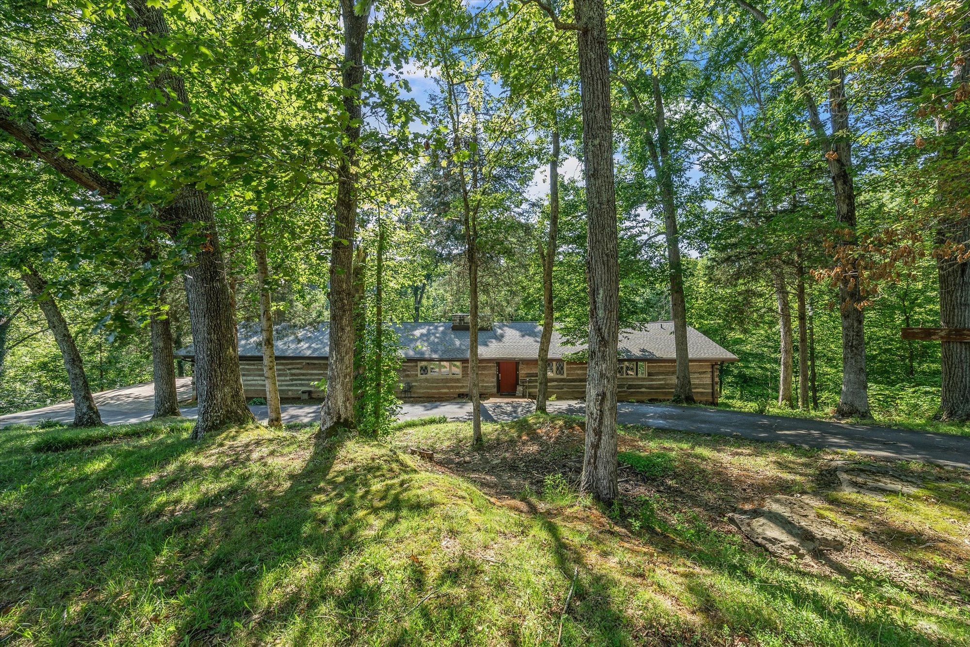 110 Breen Ln Property Photo 1