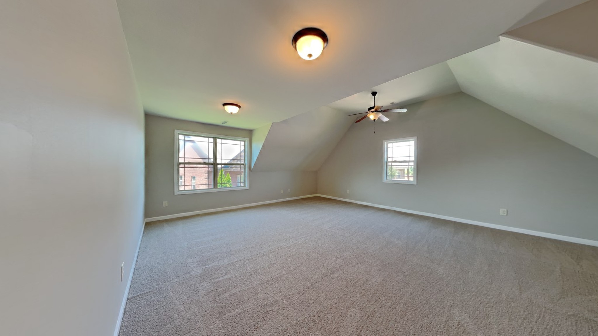 384 Waylon Ct Property Photo 19