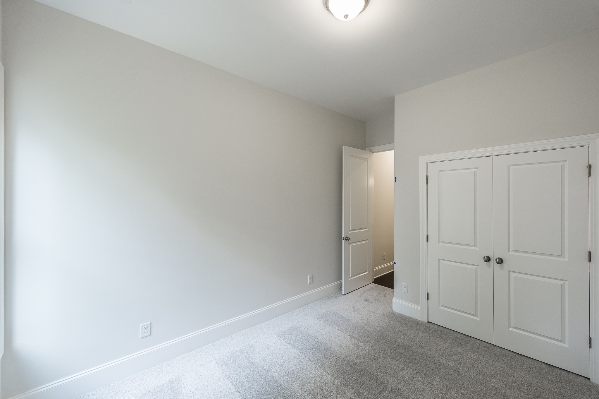 304 Lohman Road Property Photo 25