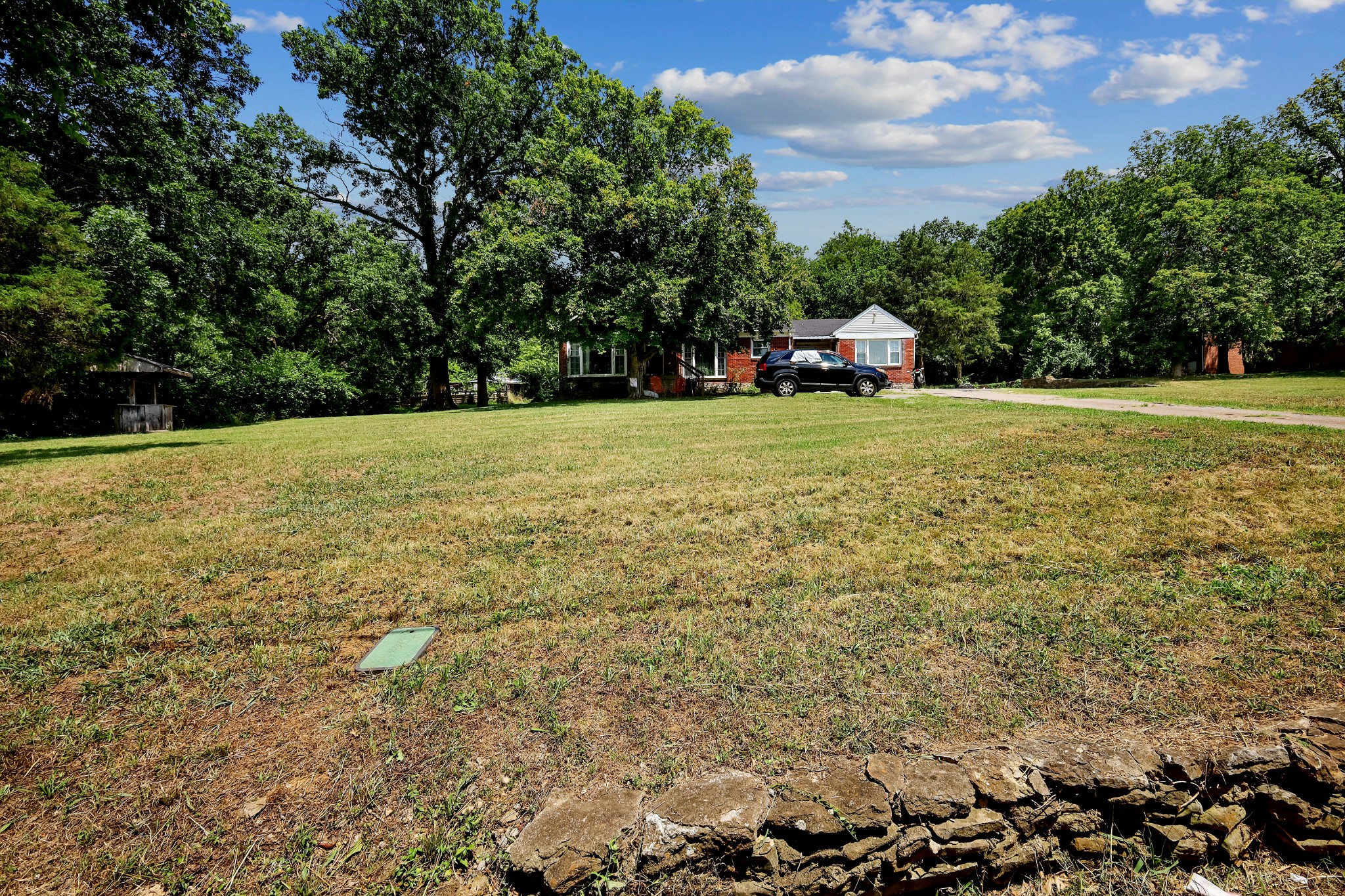 2819 Jones Ave Property Photo 2