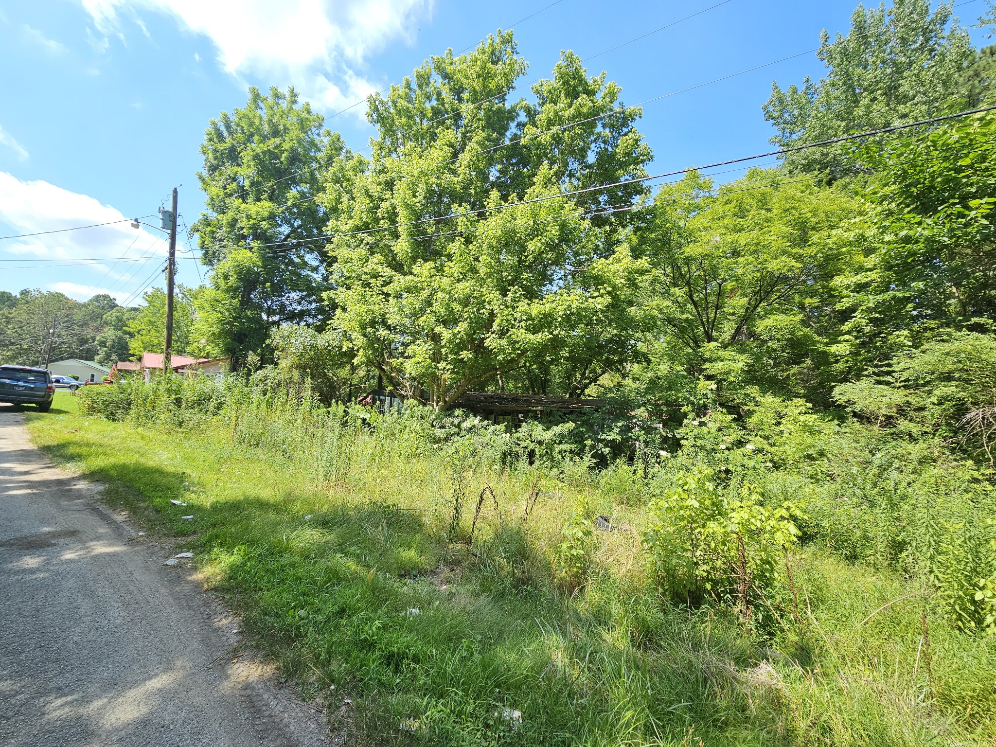 351 Alabama Ave Property Photo 3