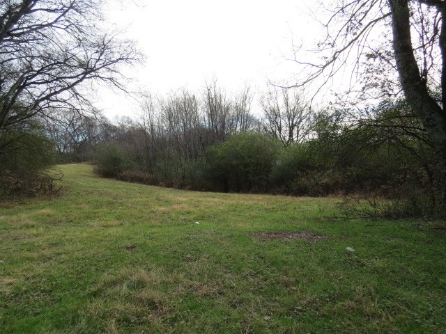 1811 Columbia Hwy Property Photo 11