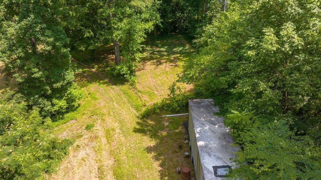 1560 River Rd Property Photo 28