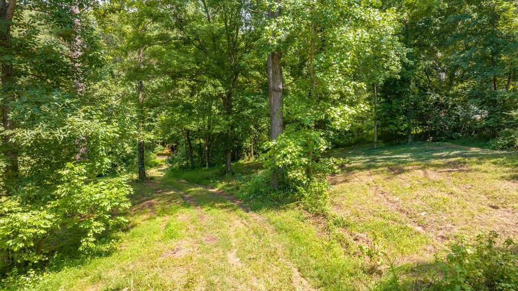 1560 River Rd Property Photo 31