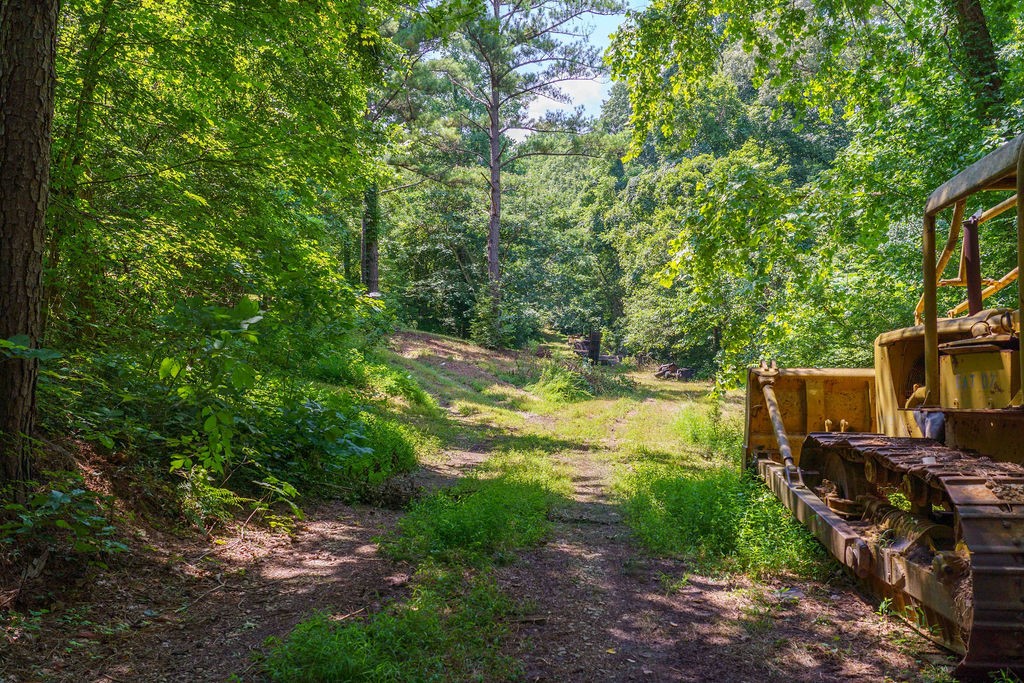 1560 River Rd Property Photo 36