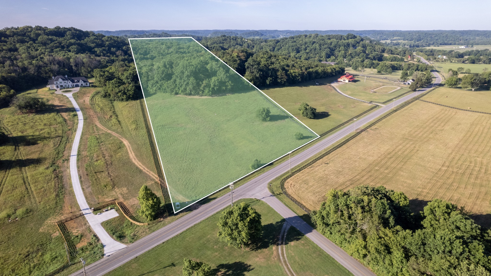 3076 Carters Creek Pk Property Photo 1