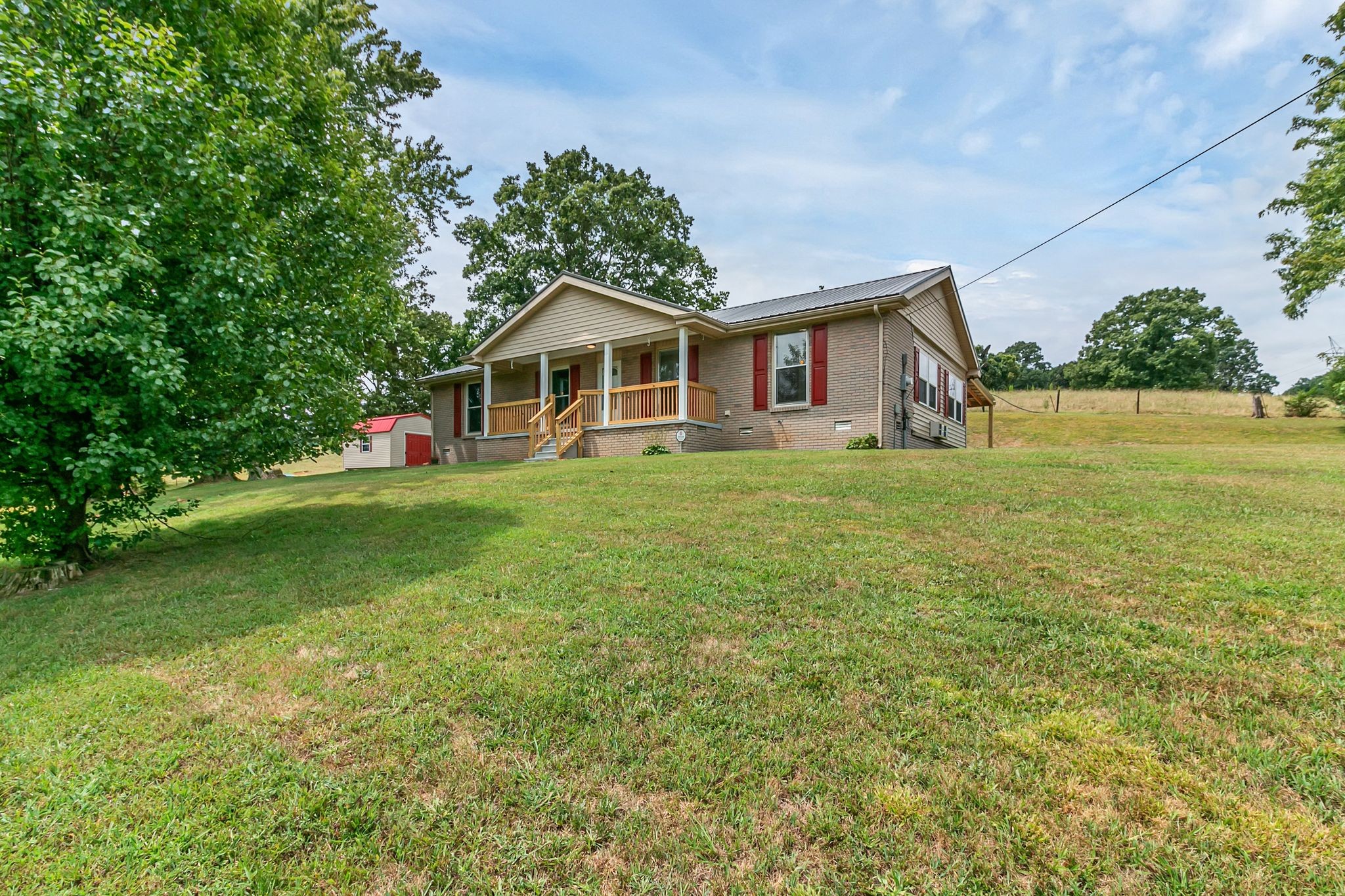 2078 Highway 231 Property Photo 2