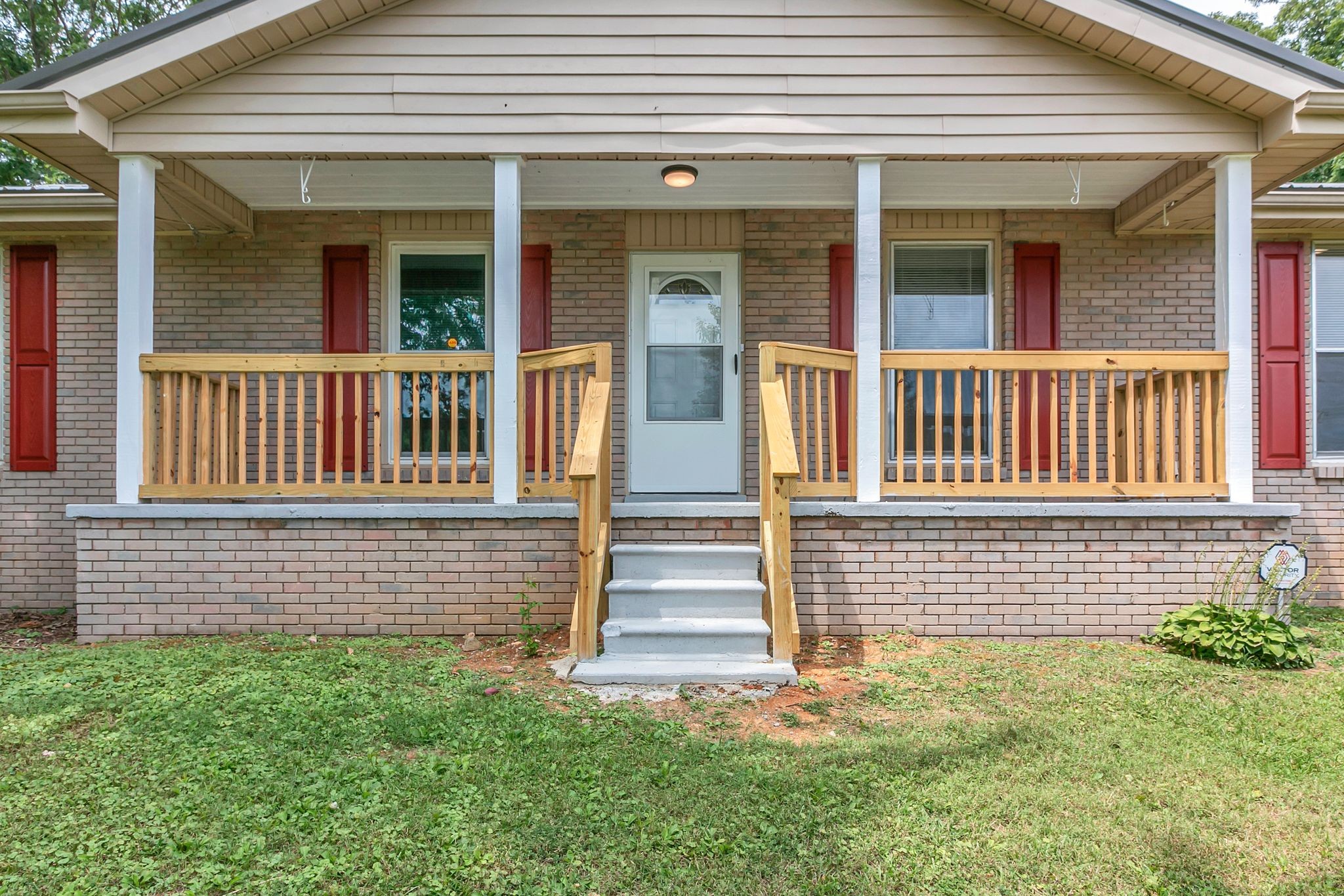 2078 Highway 231 Property Photo 3