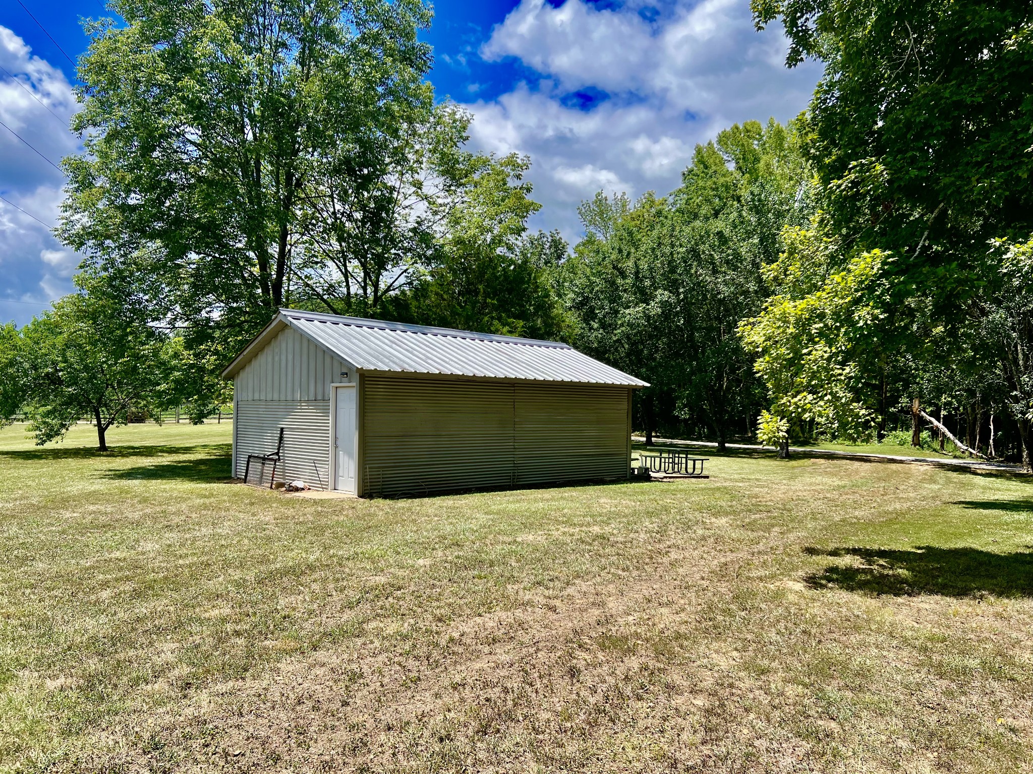 70a Railroad Rd Property Photo 22