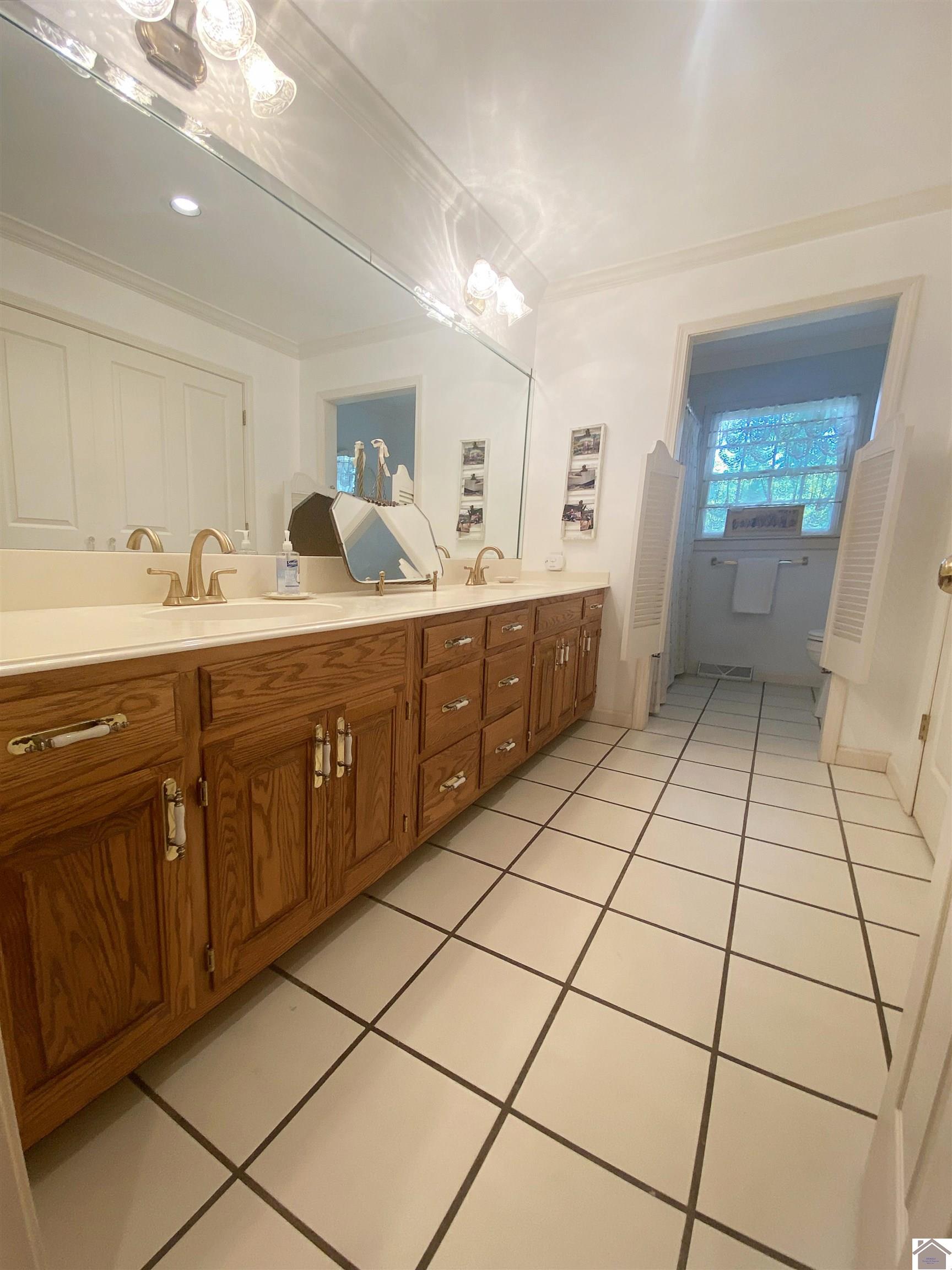 721 Dunbar Road Property Photo 12