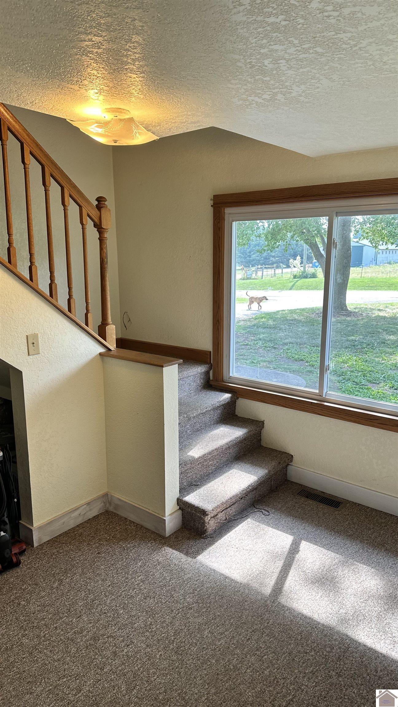 1140 Works Road Property Photo 35