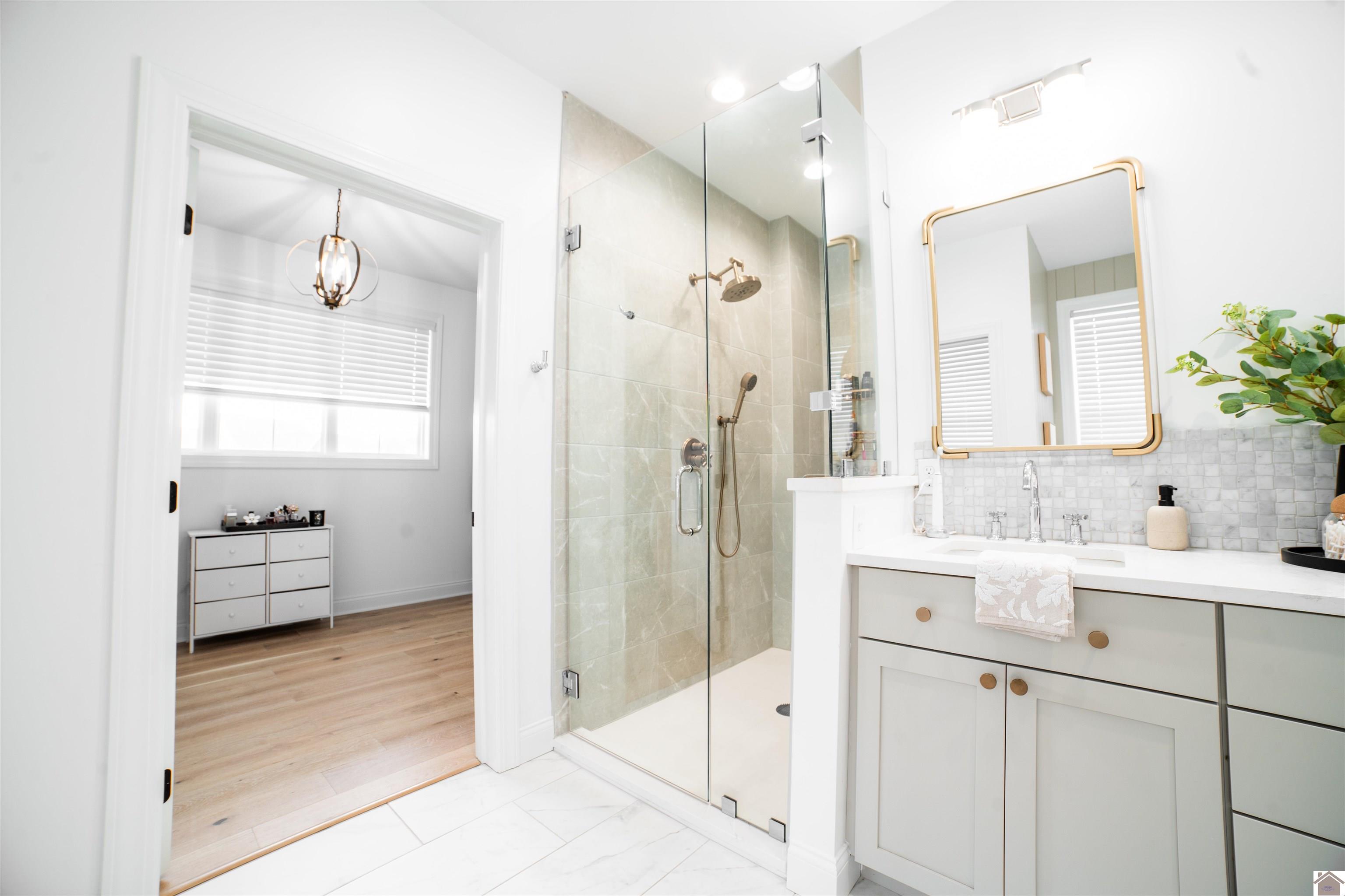 121 Canter Court Property Photo 22