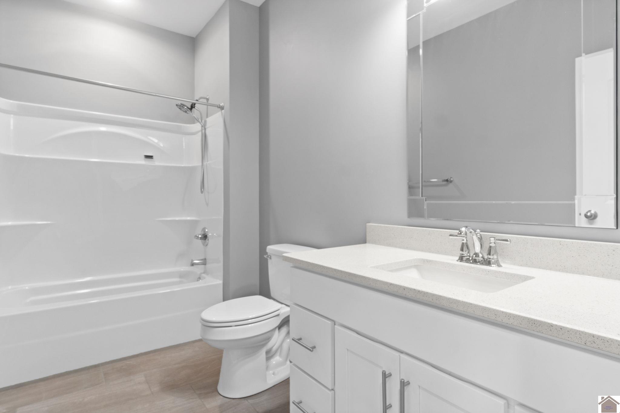 1106 Peachtree Place Property Photo 26